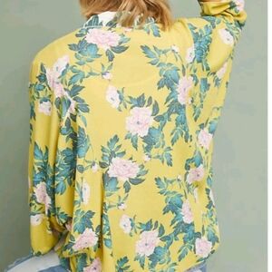 Anthropologie Elma Floral‎ Kimono